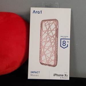 ArQ1  Apple iPhone Xs X pink phone case